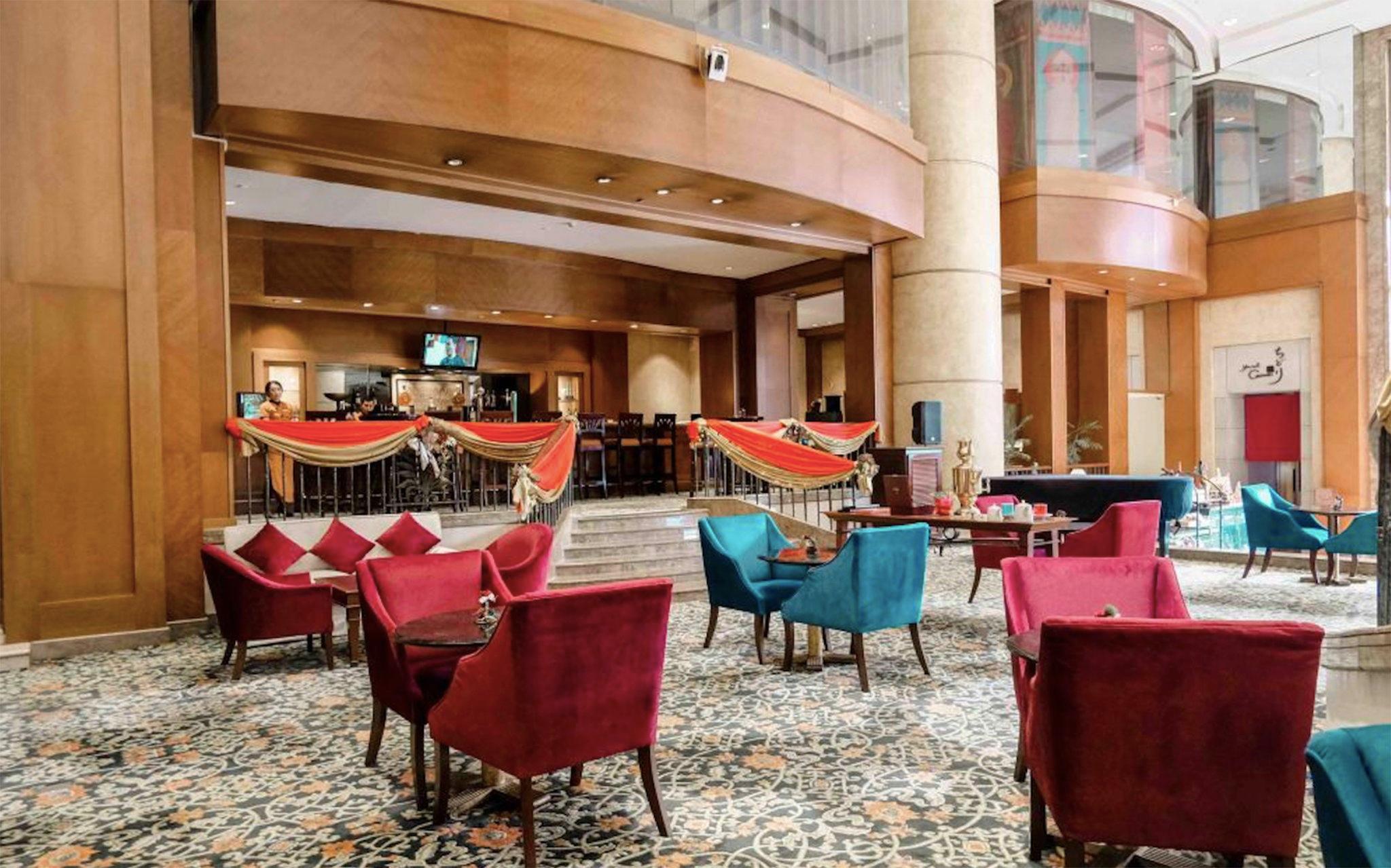 Mangkuluhur Artotel Suites Jakarta Exterior foto