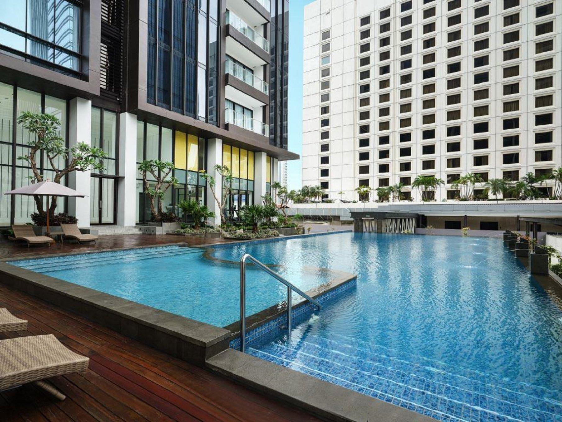 Mangkuluhur Artotel Suites Jakarta Exterior foto