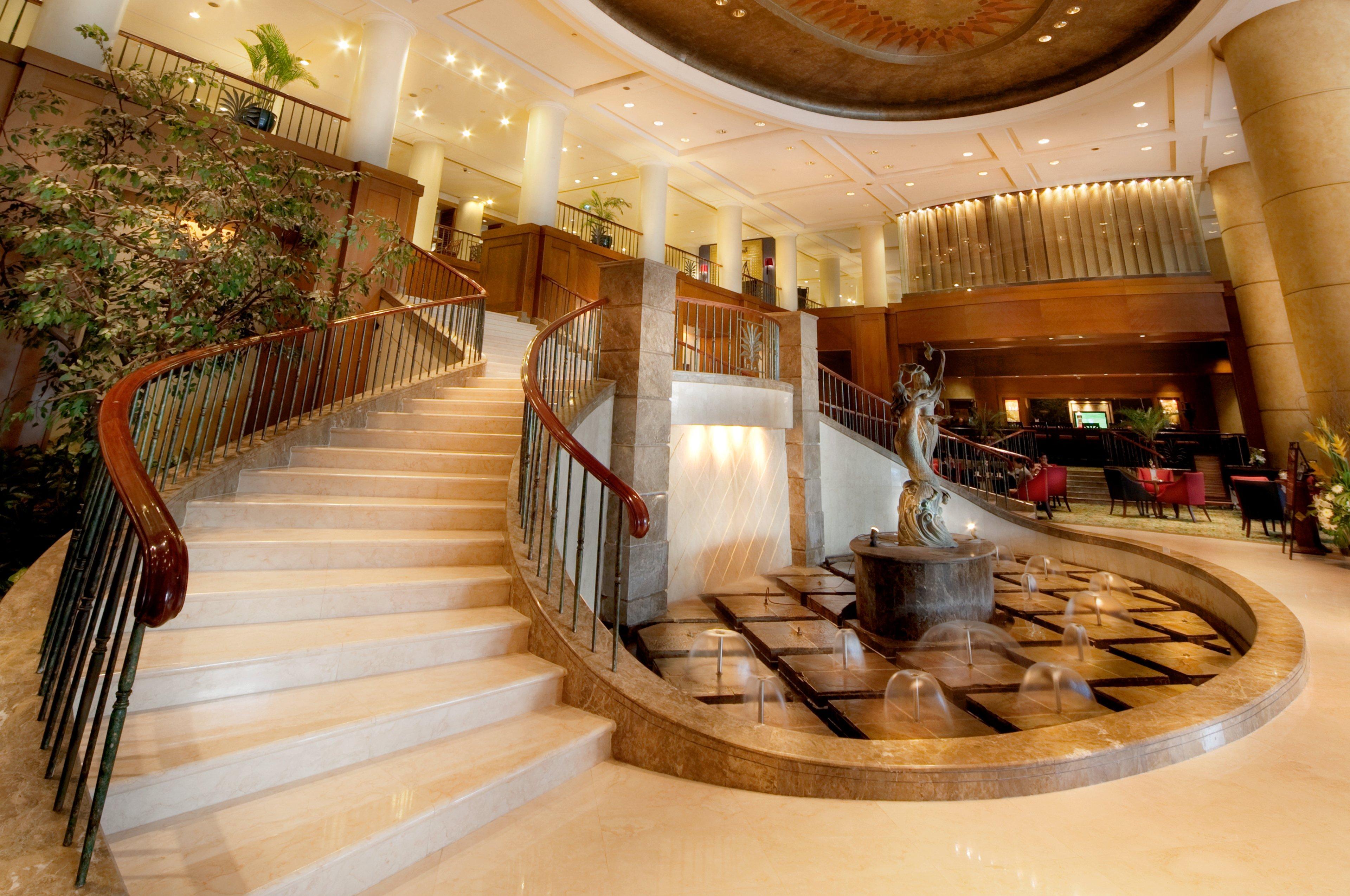 Mangkuluhur Artotel Suites Jakarta Exterior foto
